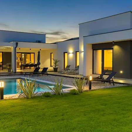 Elegant Balaton Apartmán